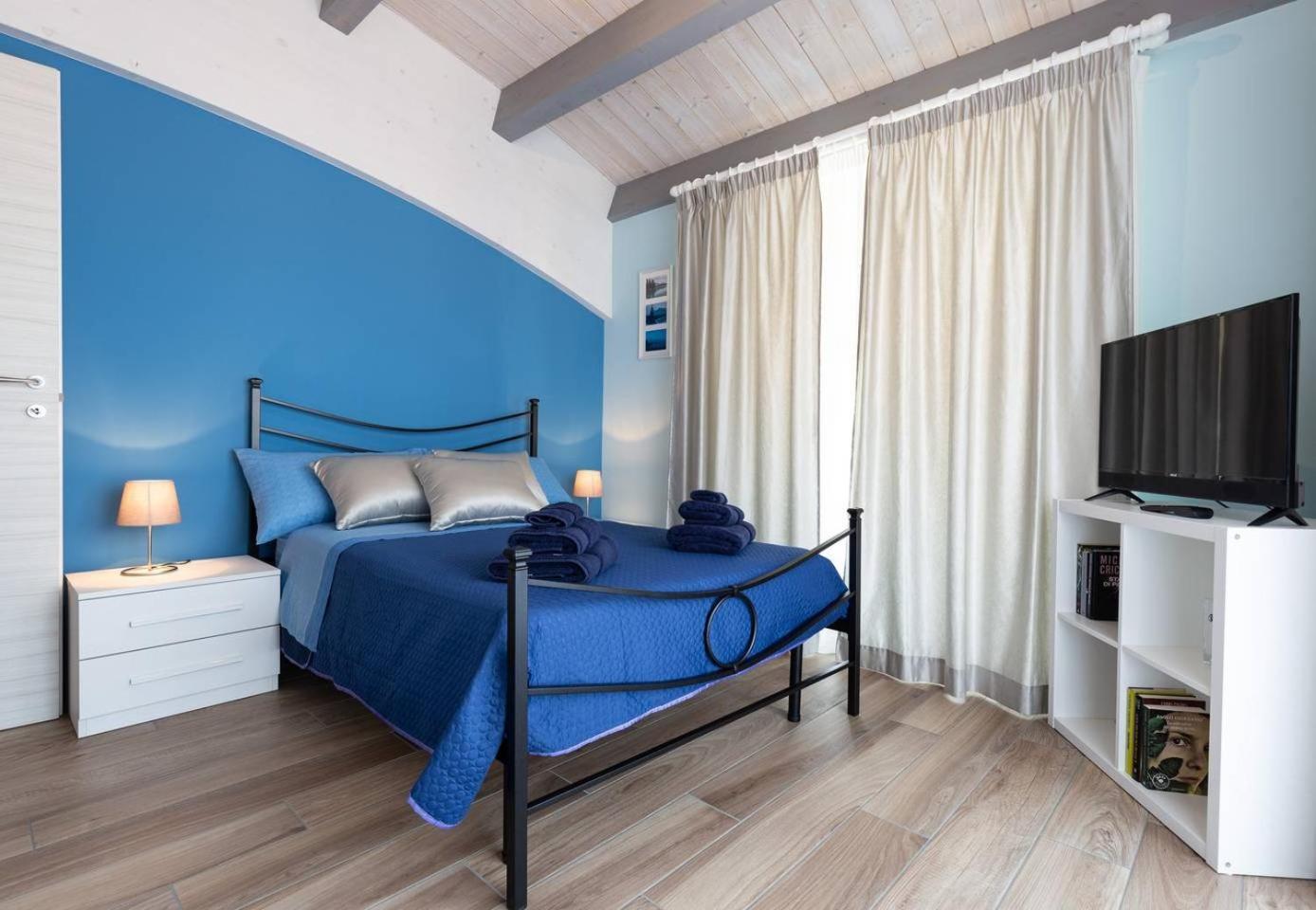 Il Sopracciglio Suites - Red Suite Cassino Luaran gambar